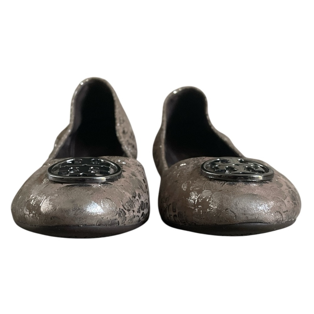 Tory Burch Metallic Silver Leather Ballet Flats, gunmetal hardware logo, Sz: 9 M - Picture 2 of 8